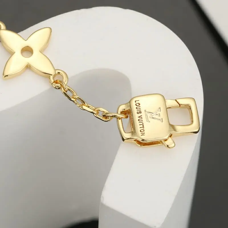 louis vuitton lv bracelets s_12200213